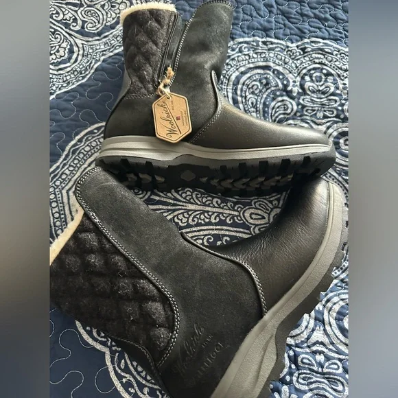 Woolrich black womans boots Size 7 1/2.  Never been worn.  🖤 - Picture 10 of 15